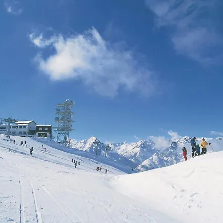 Burg Biedenegg- Heidenreich By Interhome * Fließ